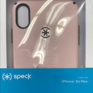 XS Max cases